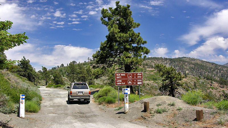 Start of the road runs along Blue Ridge