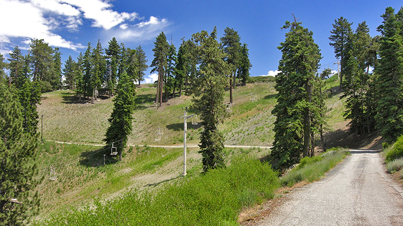 Start of the road runs along Blue Ridge