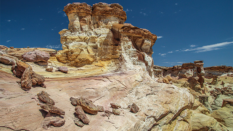 There is some color other than white at White Rocks